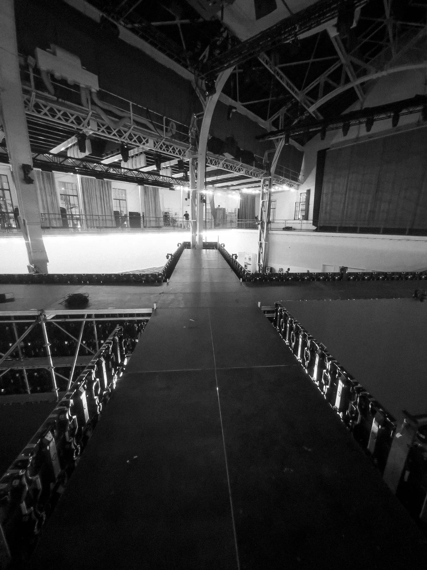 Exhibizz interactive installation, generative LED visuals, Bratislava 2025