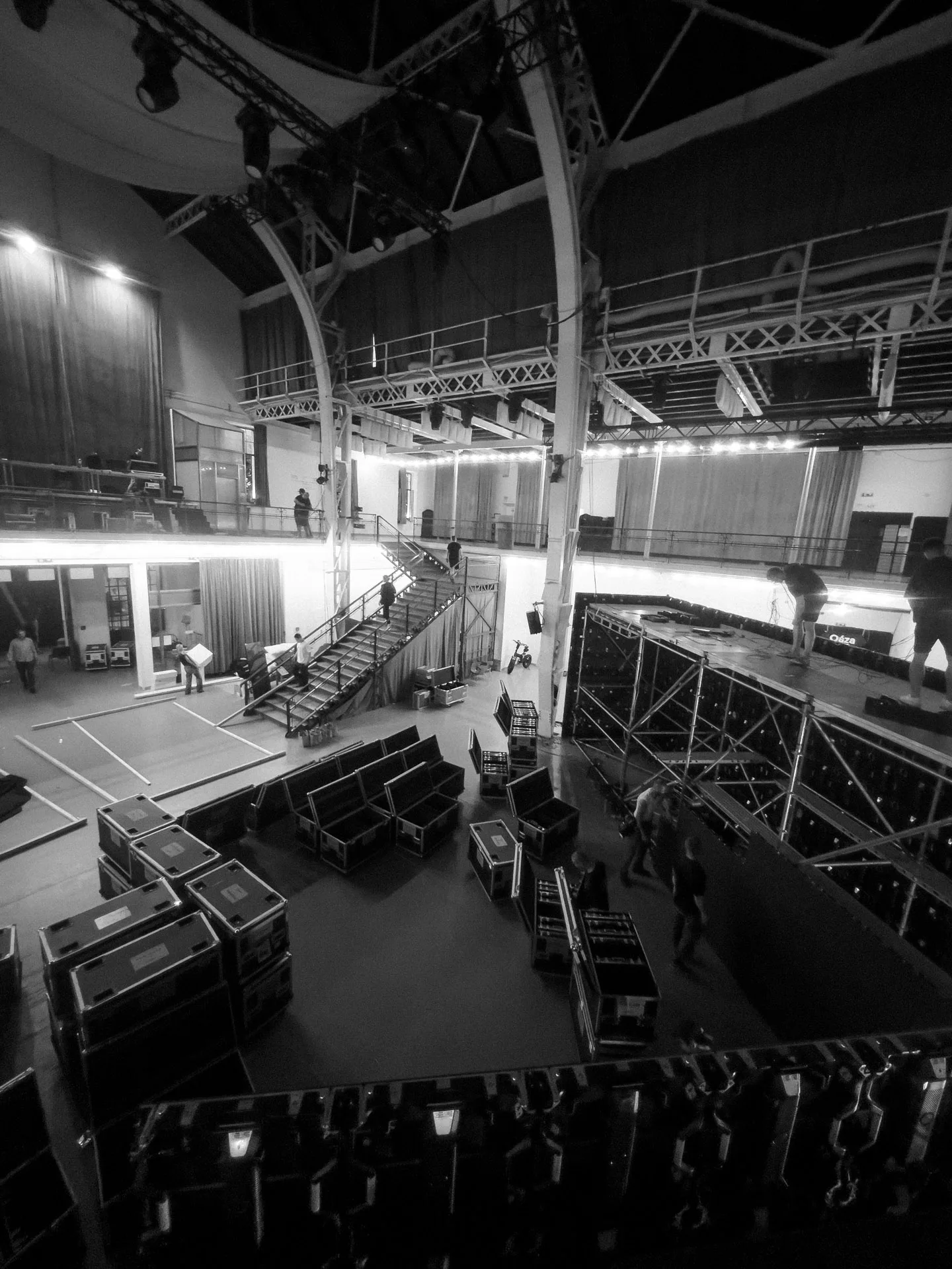 Exhibizz interactive installation, generative LED visuals, Bratislava 2025