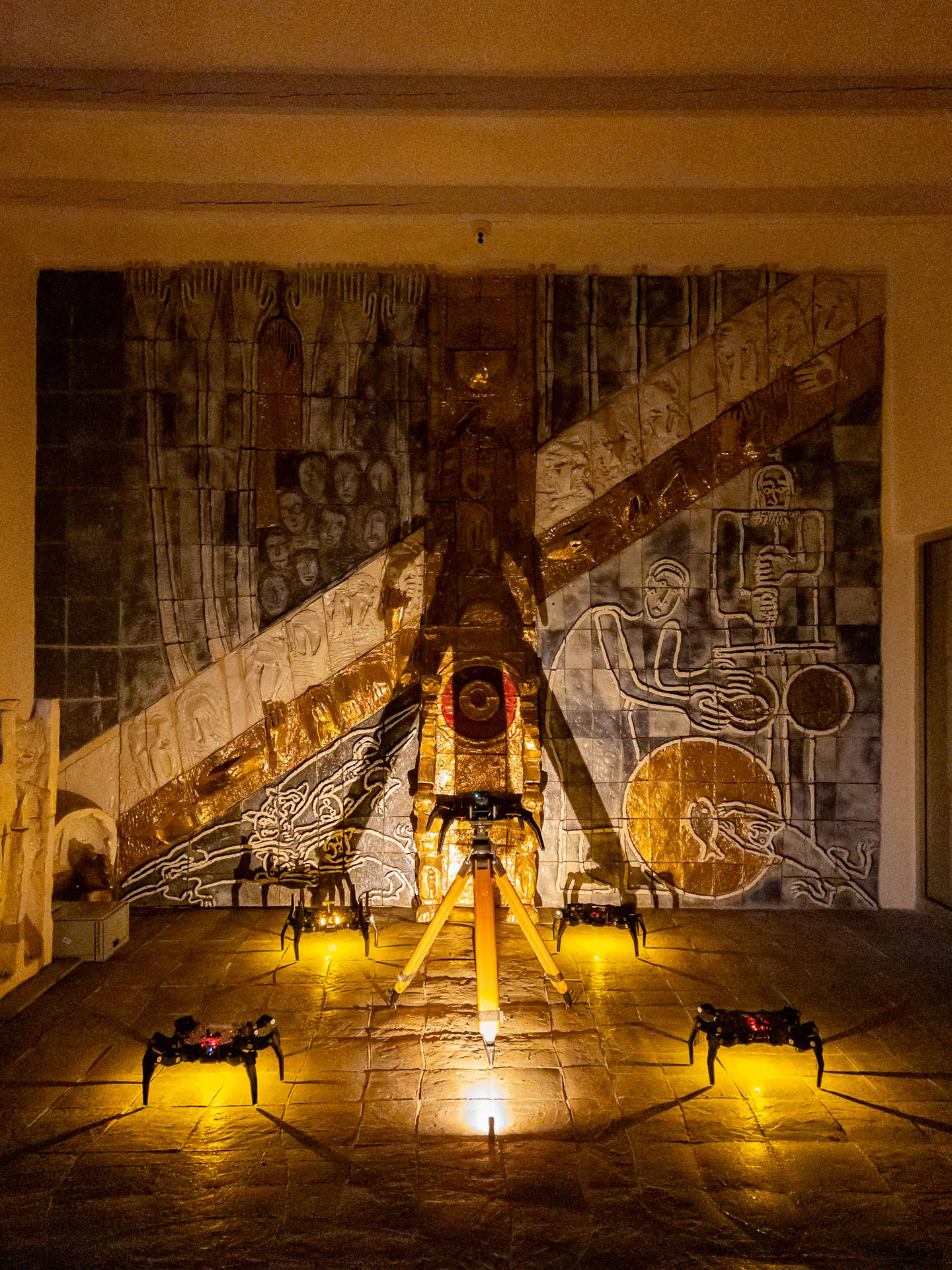 System: The Ascent of a New Kind by Antonín Kindl, electronic organisms installation, VŠVU MediaLab 2025