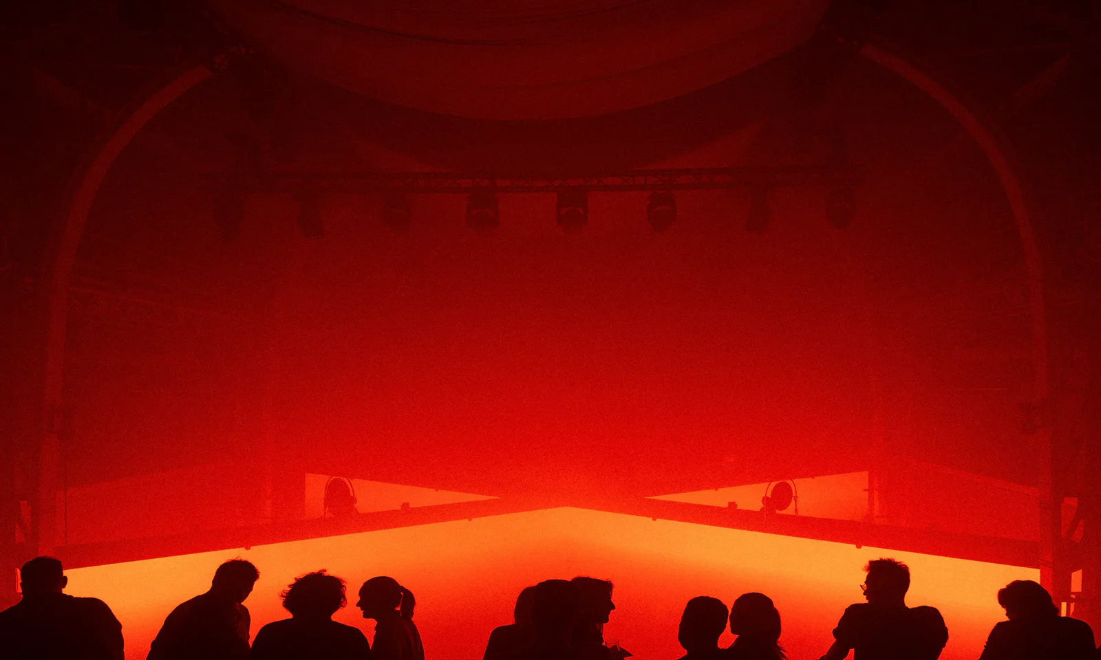 Exhibizz interactive installation, generative LED visuals, Bratislava 2025