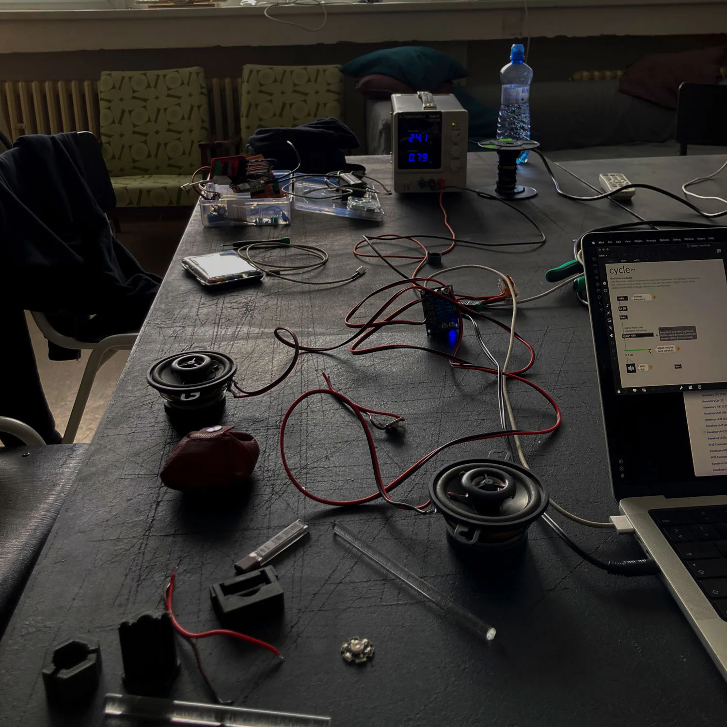 Receptor interactive installation with optical fibres and sensors