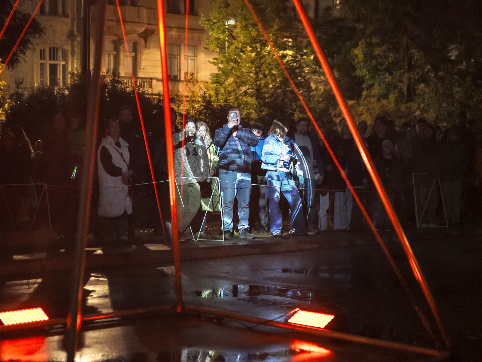 OKO kinetic installation by Antonín Kindl, Signal Festival 2025
