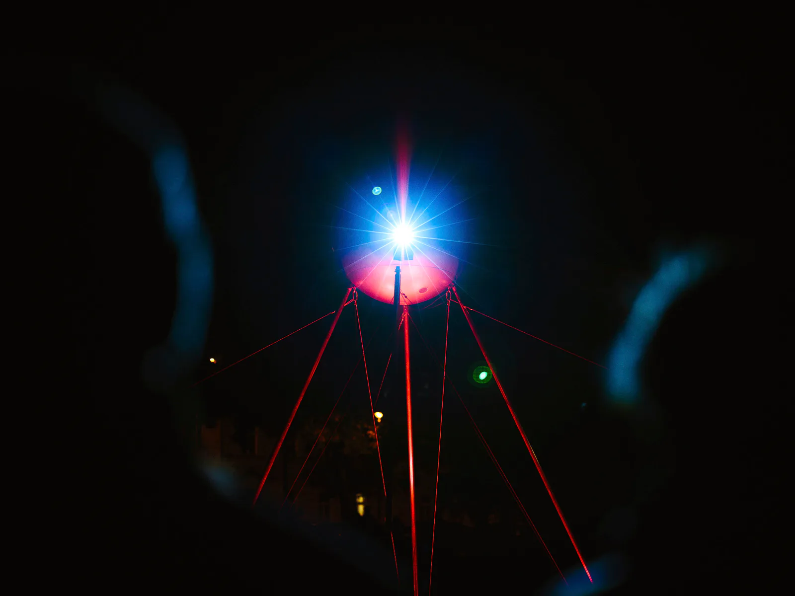 OKO kinetic installation by Antonín Kindl, Signal Festival 2025