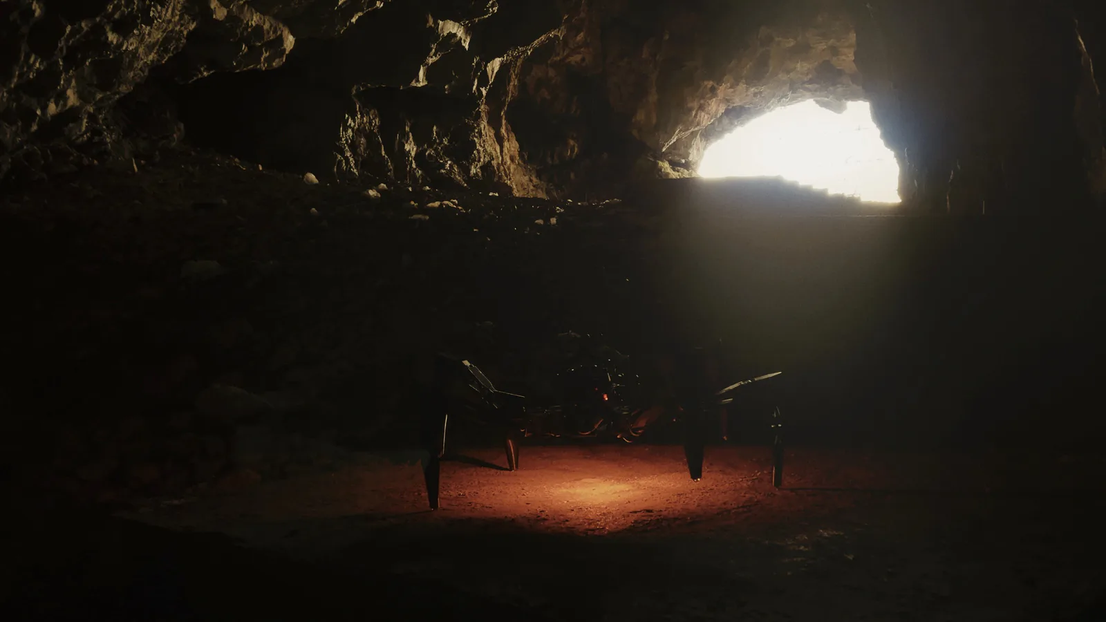host-scene_1.jpg